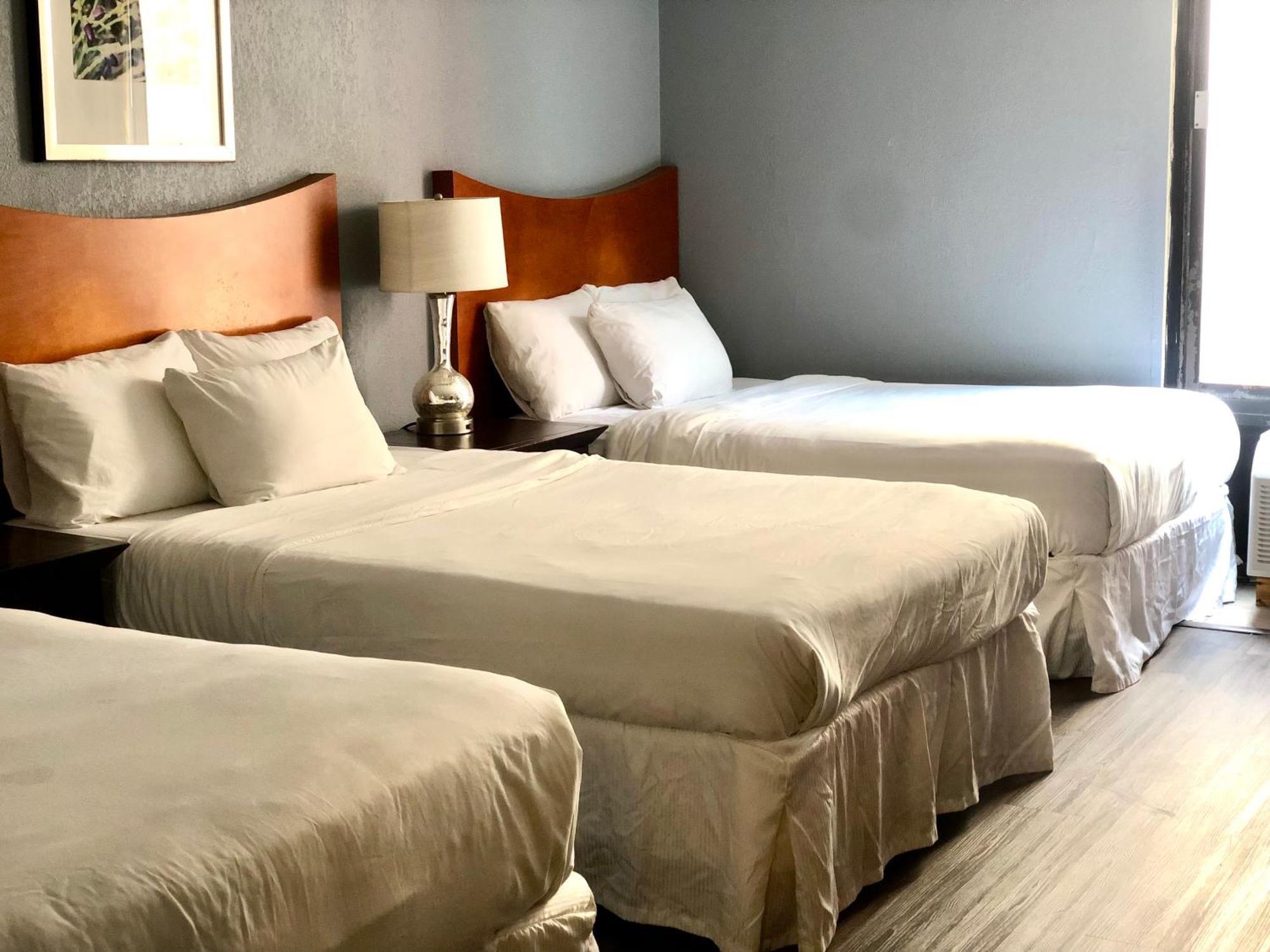 Hotel The Grand Spindletop Beaumont